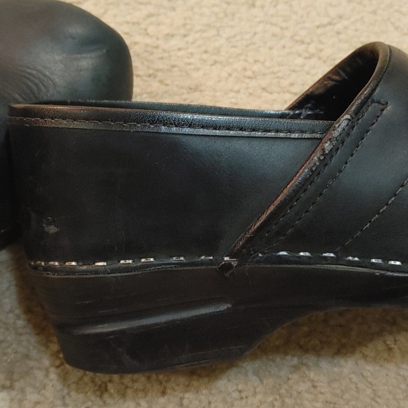 Dansko Black EU 41 professional oiled leather clogs Womens - Picture 4 of 15